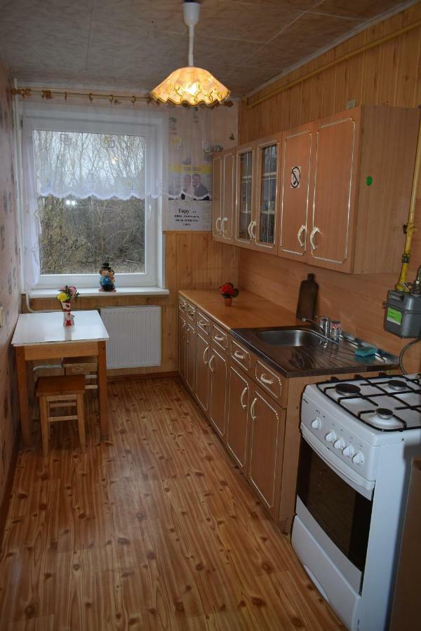 Chernobyl Type Rooms In A Block Flat House Šiauliai Buitenkant foto