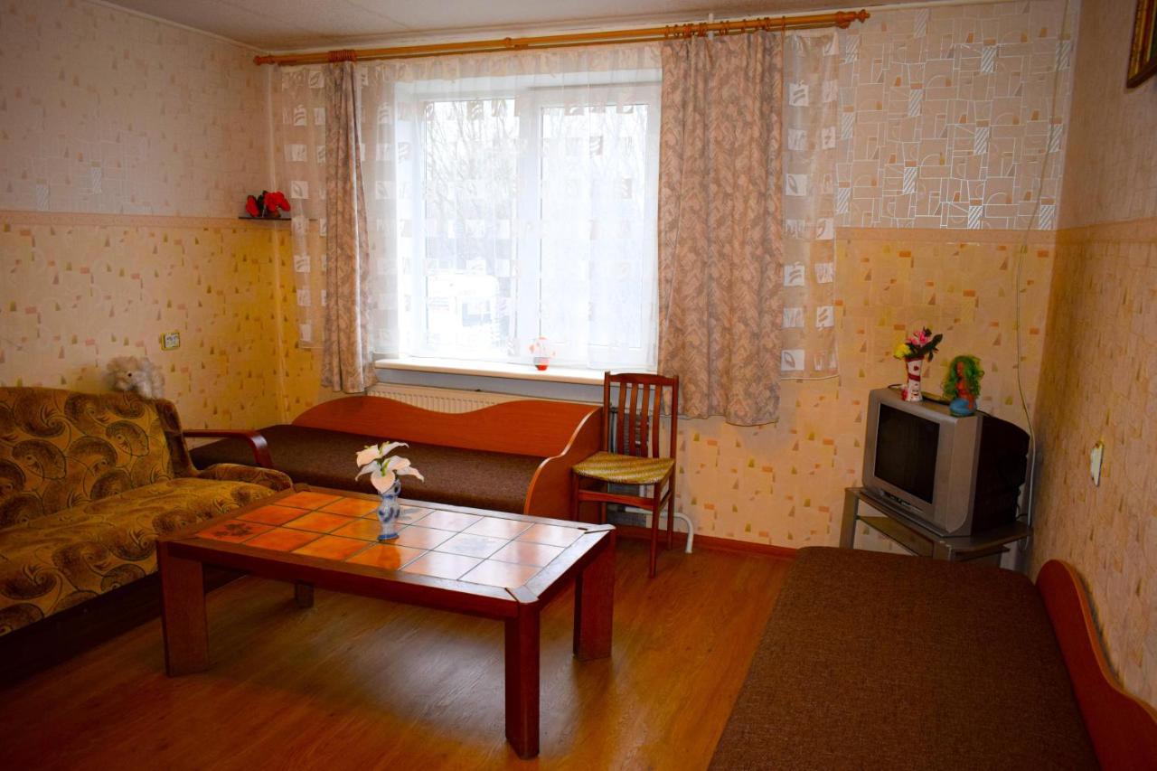 Chernobyl Type Rooms In A Block Flat House Šiauliai Buitenkant foto